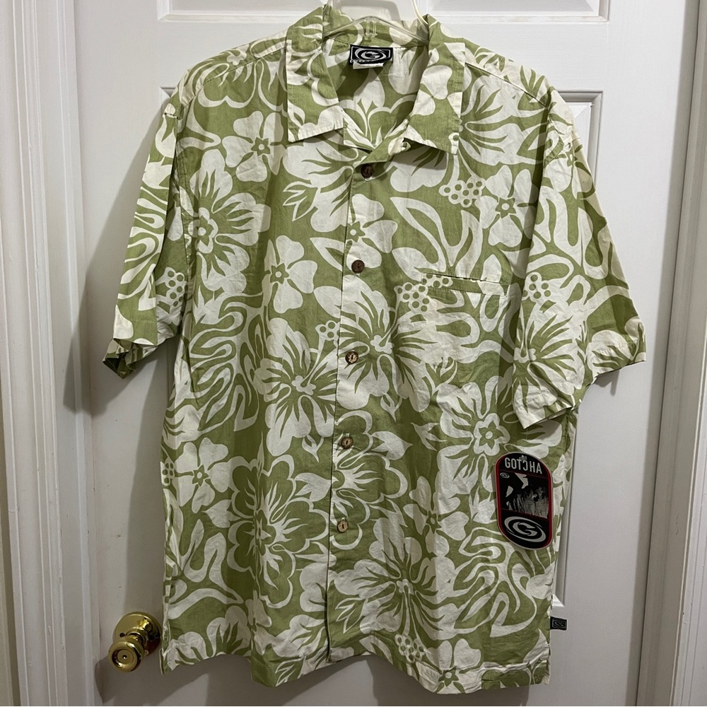 New GOTCHA Hawaiian ShortSleeve Tropical ButtonUp Shirt moss green/white Men XL